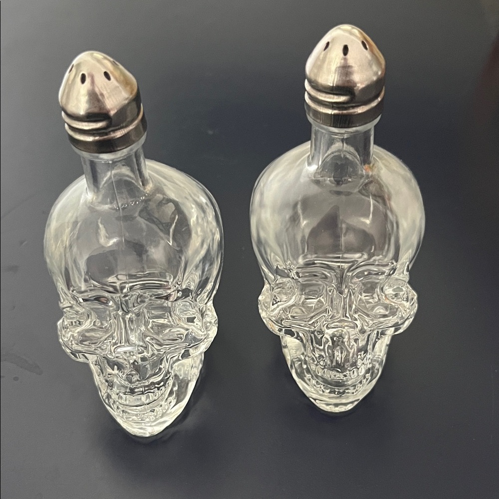 Crystal Head Vodka Salt & Pepper Shakers